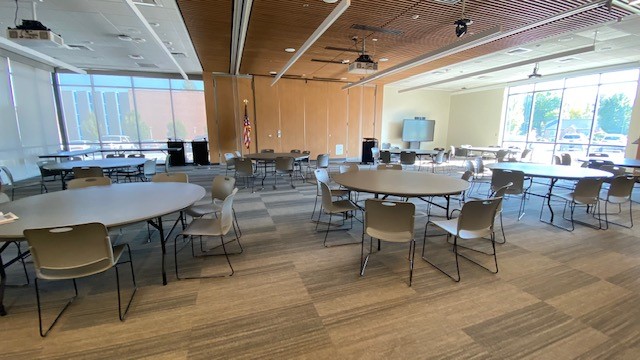 Centro de Conferencias Jack y Edna Maguire