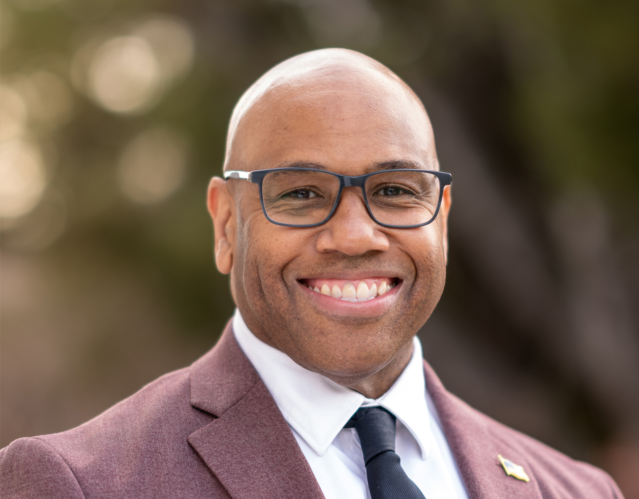 Retrato de Faimous Harrison