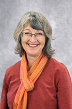 Un retrato de la Dra. Joan Qazi